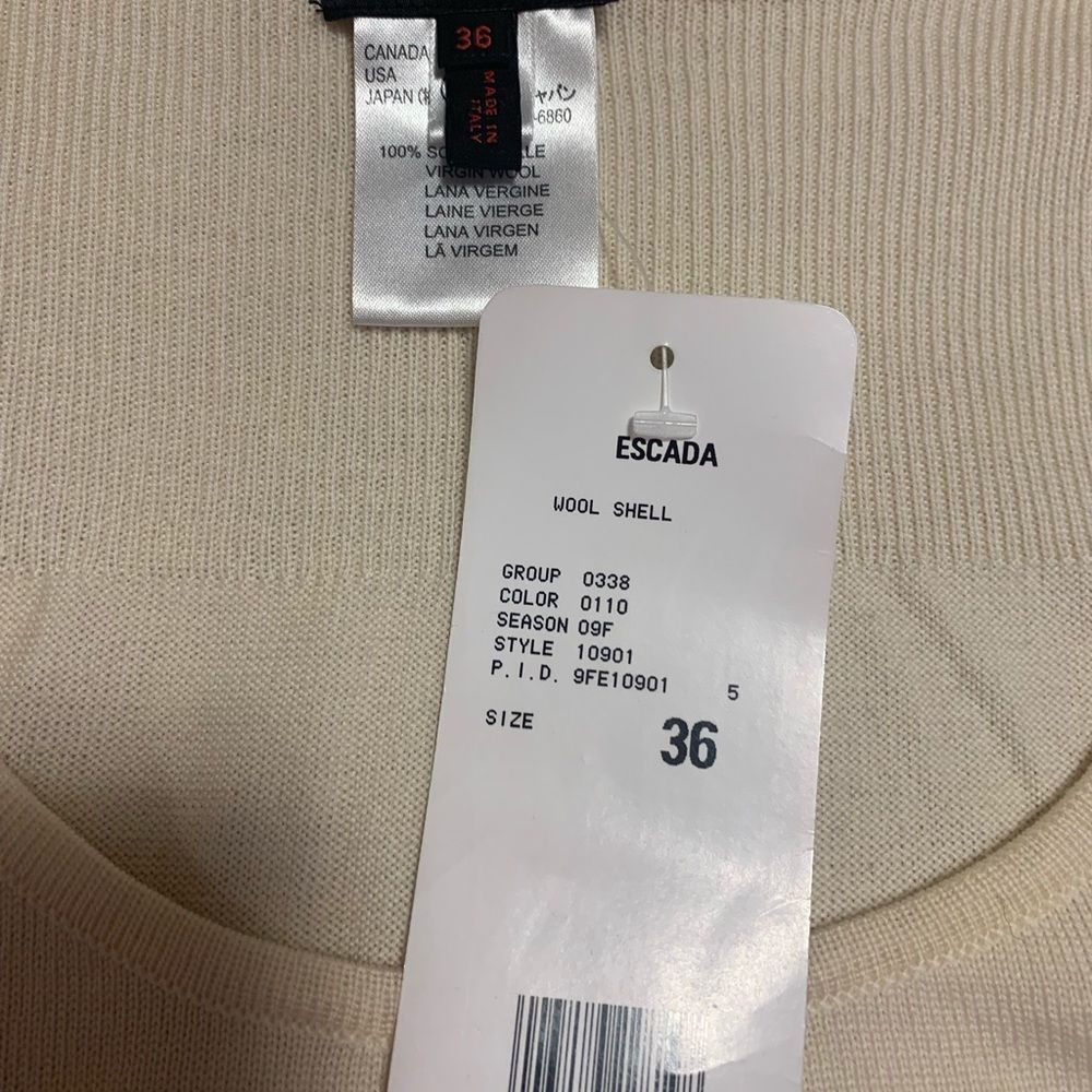 Escada top - Picture 4 of 8